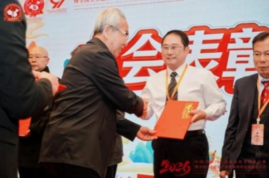 【第九届中国医师节·最美中医师】——御医传人黄玉和