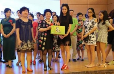 术高一筹保平安 德高一品为患者 中国著名医学专家——何明华